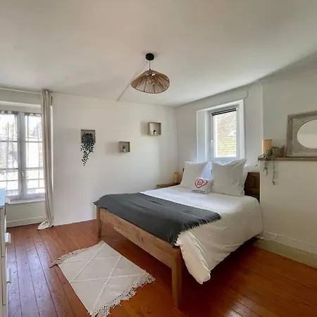 La Bellevue X Parking By Melrose *