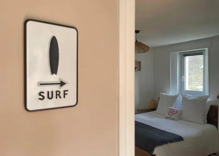 La Bellevue X Parking By Melrose Bayeux