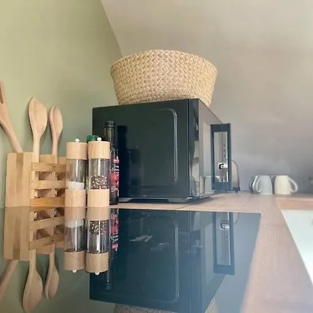 La Bellevue X Parking By Melrose דירה באיו