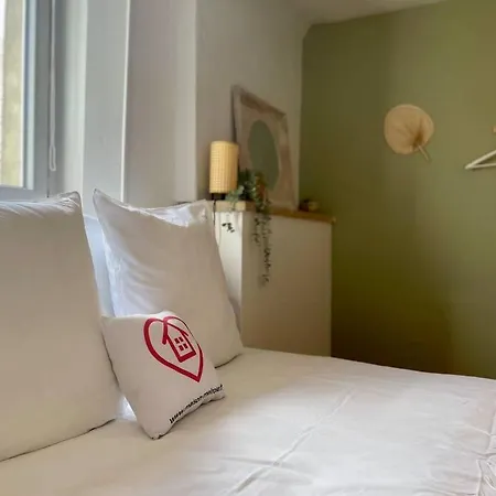 La Bellevue X Parking By Melrose Apartment Bayeux